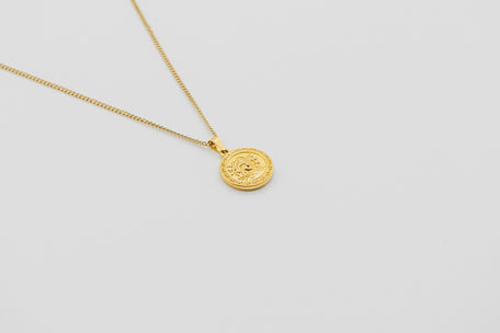 Medusa Pendant Necklace - Gold necklace Midnight City Jewellery 